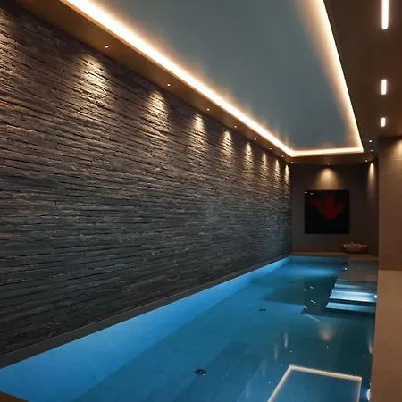 Kerstin With Four Bedroombath Lejlighed